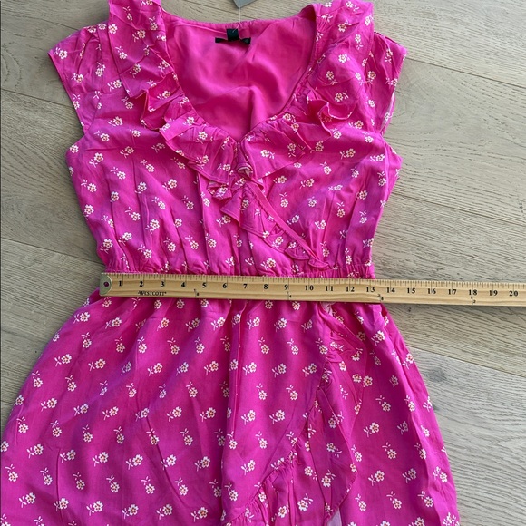 J. Crew Dress Size 2 Ruffle V Neck Mini Dress Pink White Floral Flirty Girly - Picture 7 of 11